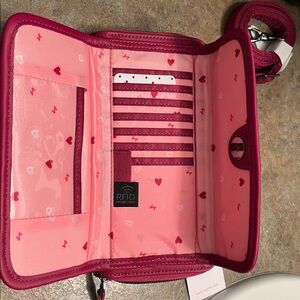 New Lug Kickflip SE Wallet - Raspbery